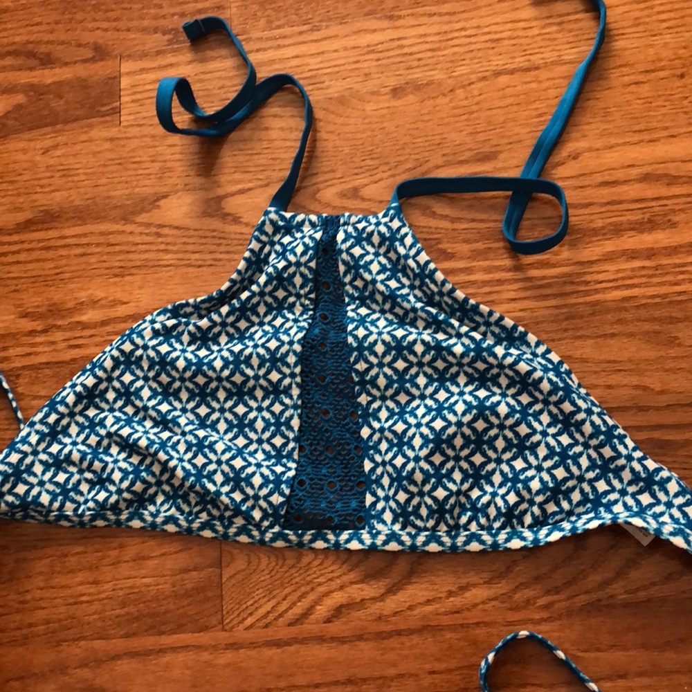 halter bikini top